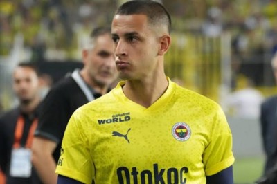 Fenerbahçe'de kampın yıldızı Bartuğ