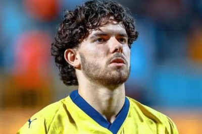 Fenerbahçe, Ferdi Kadıoğlu'nun bonservis bedelini açıkladı: Brighton'dan talep edilen rakam belli oldu