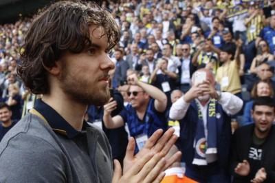 Ferdi Kadıoğlu geri dönüyor! Fenerbahçe yönetimine sürpriz telefon