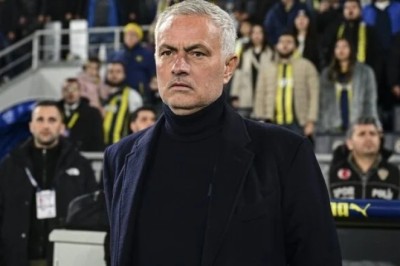 Jose Mourinho'dan yıllar sonra bir ilk!
