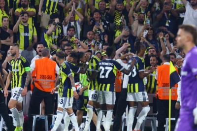 Ne derbilerde var ne Avrupa maçlarında Devre arasında gönderilecek